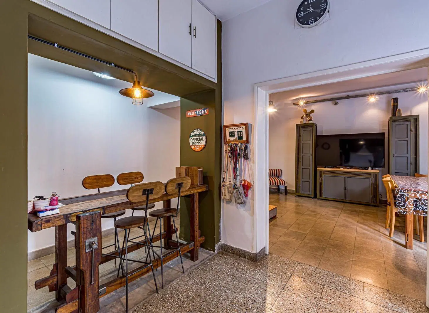 VENTA/ PERMUTA – Casa 2 dormitorios con patio y cochera, barrio Parque, Rosario. 5