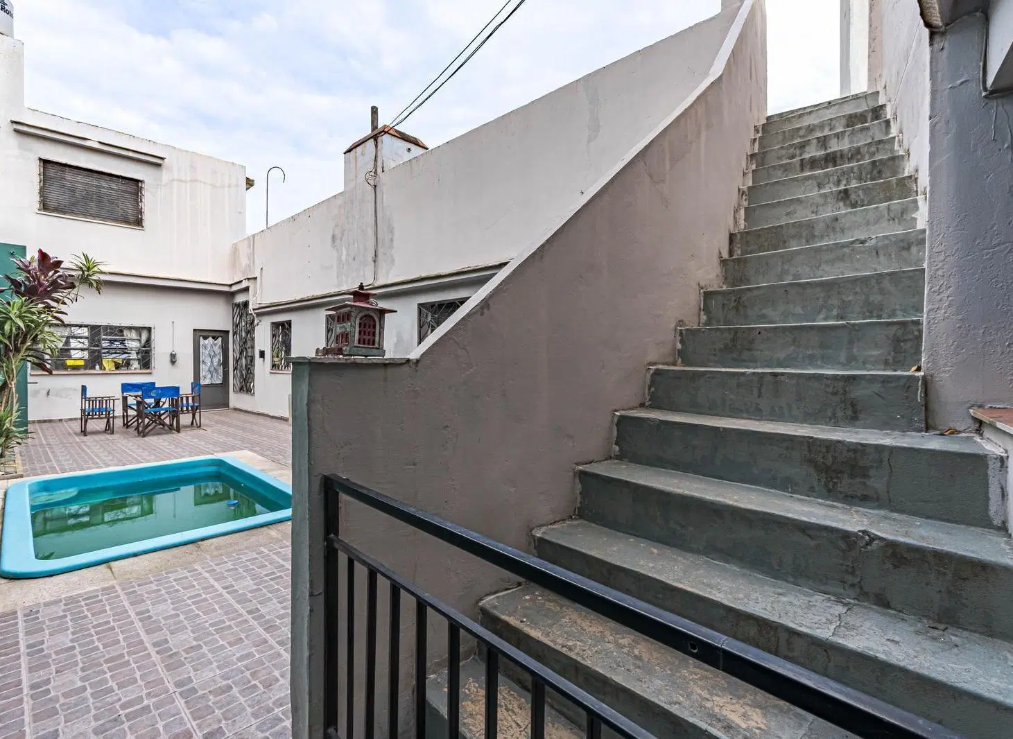 VENTA/ PERMUTA – Casa 2 dormitorios con patio y cochera, barrio Parque, Rosario. 8