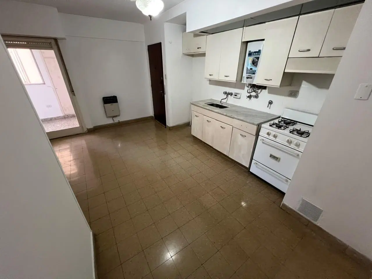 VENTA - Departamento de 1 dormitorio, centro, Rosario. 1