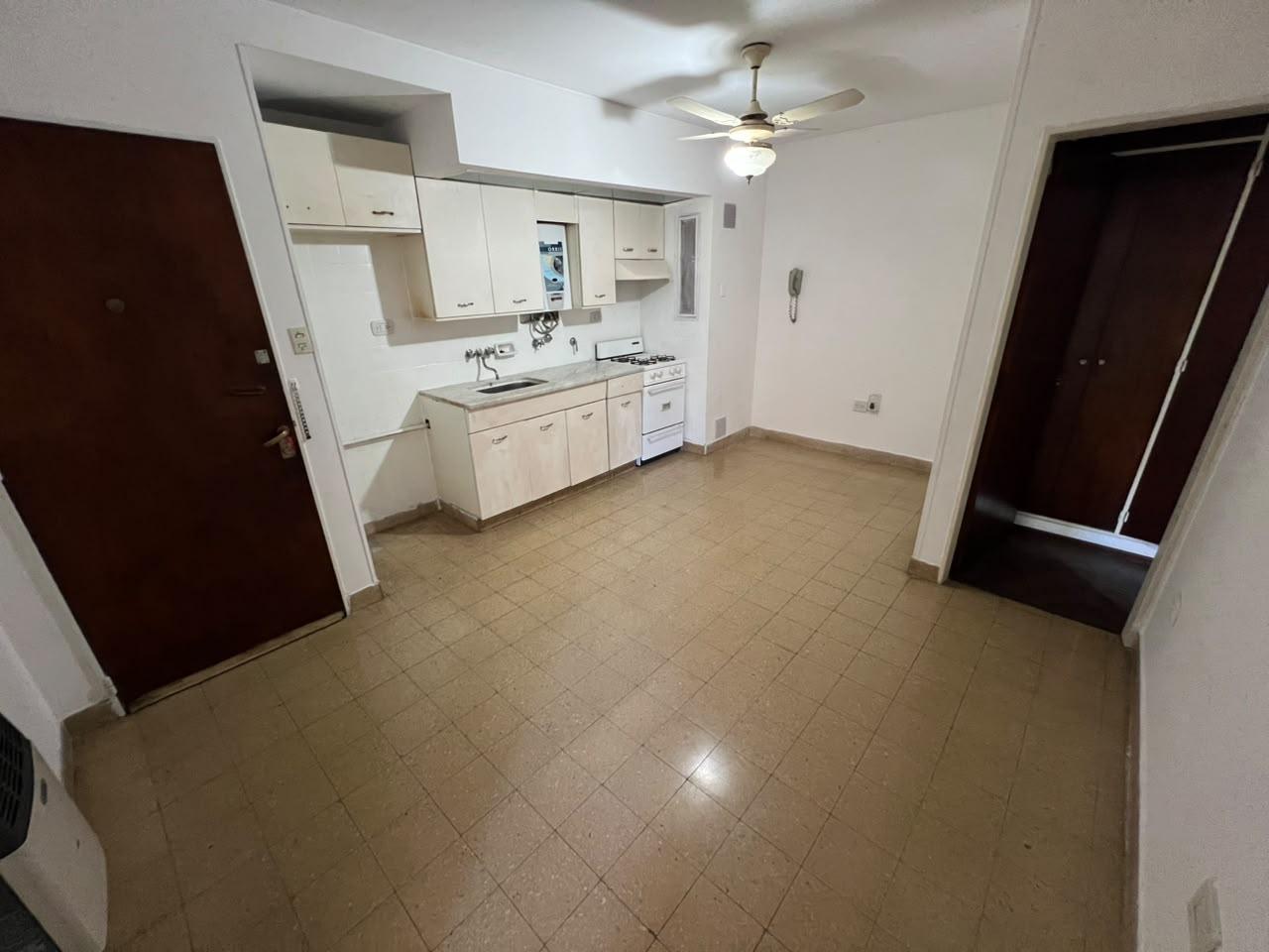 Foto de VENTA - Departamento de 1 dormitorio, centro, Rosario., imagen 2