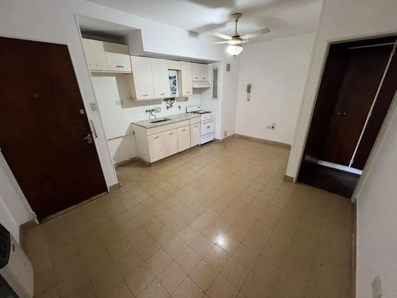 VENTA - Departamento de 1 dormitorio, centro, Rosario. 2