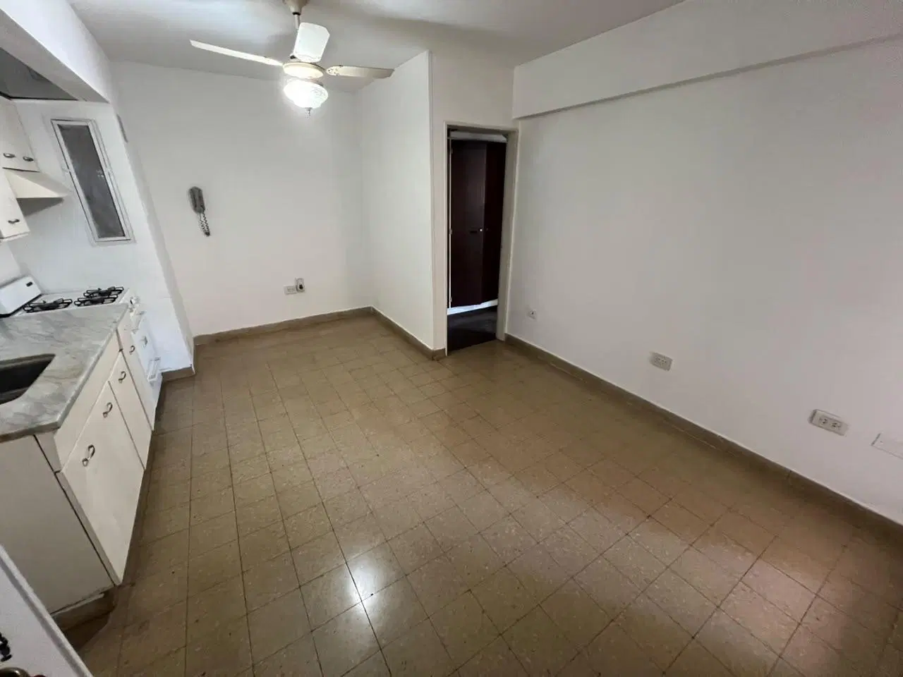 VENTA - Departamento de 1 dormitorio, centro, Rosario. 5