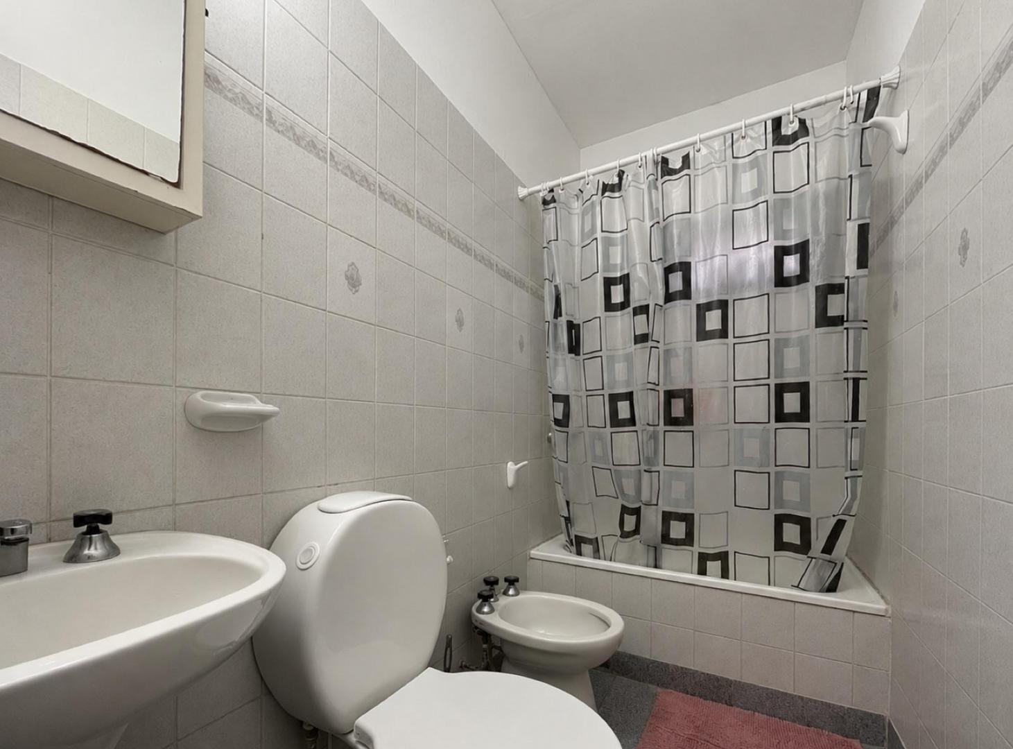 Foto de VENTA/ PERUTA- Departamento de 2 dormitorios en República de la Sexta, imagen 5