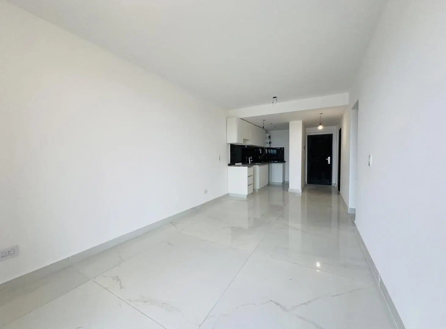 VENTA / PERMUTA - Departamento de 1 dormitorio con cochera y amenities. Lourdes, Rosario. 2