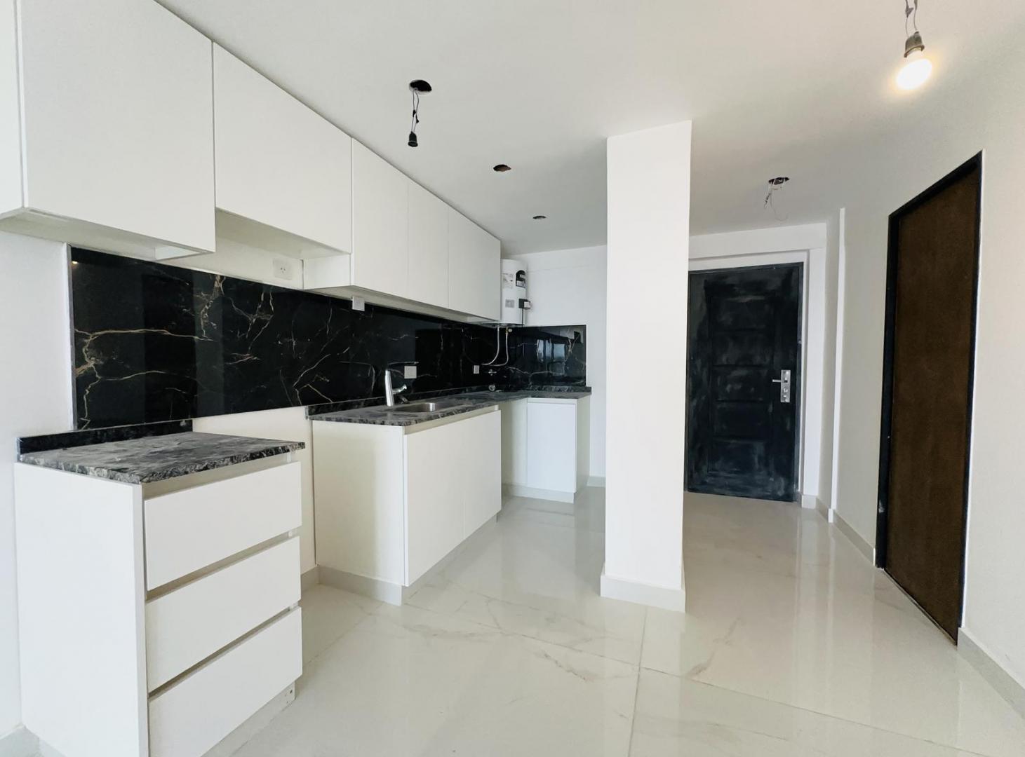 VENTA / PERMUTA - Departamento de 1 dormitorio con cochera y amenities. Lourdes, Rosario.