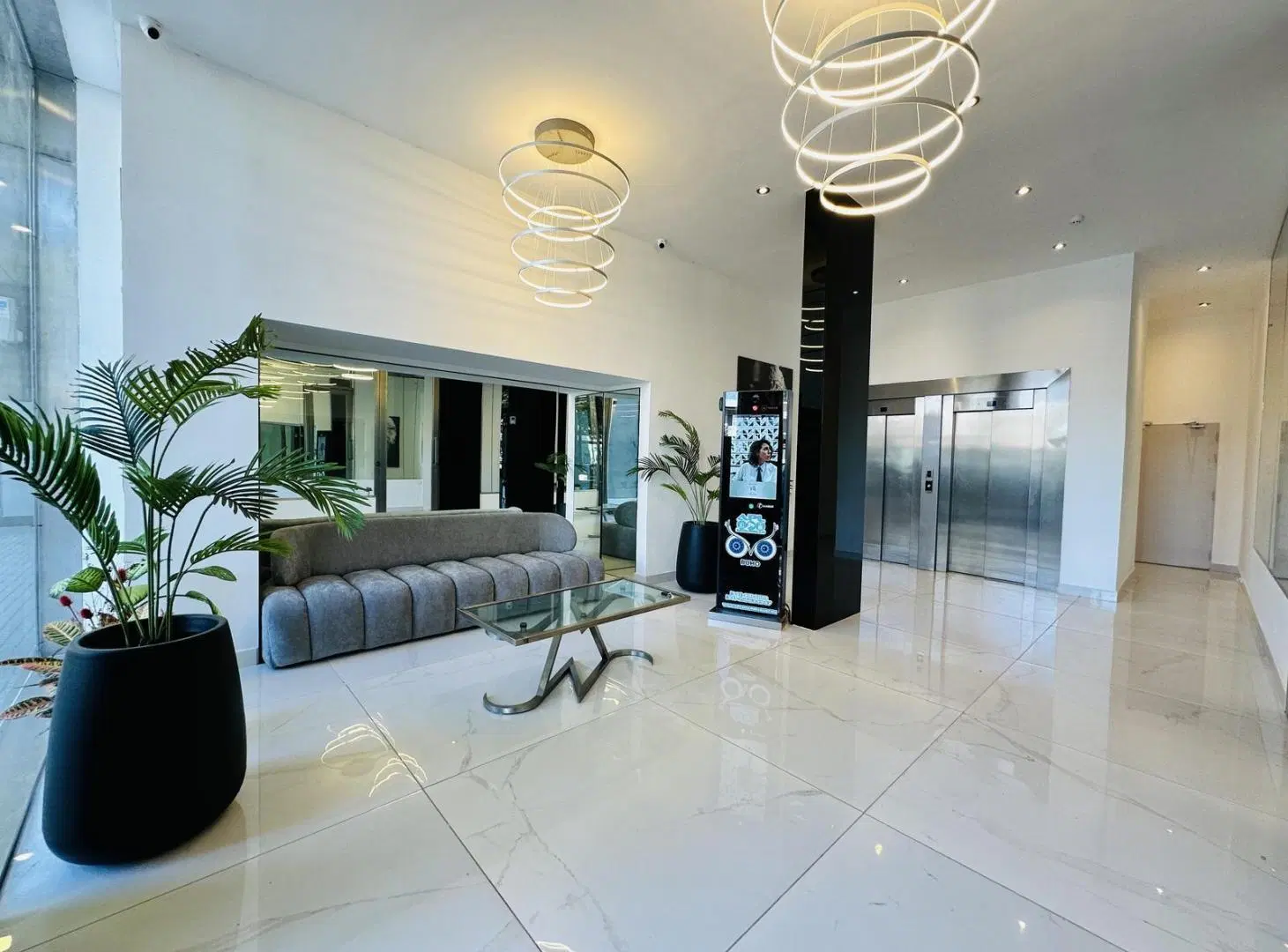 VENTA / PERMUTA - Departamento de 1 dormitorio con cochera y amenities. Lourdes, Rosario. 1