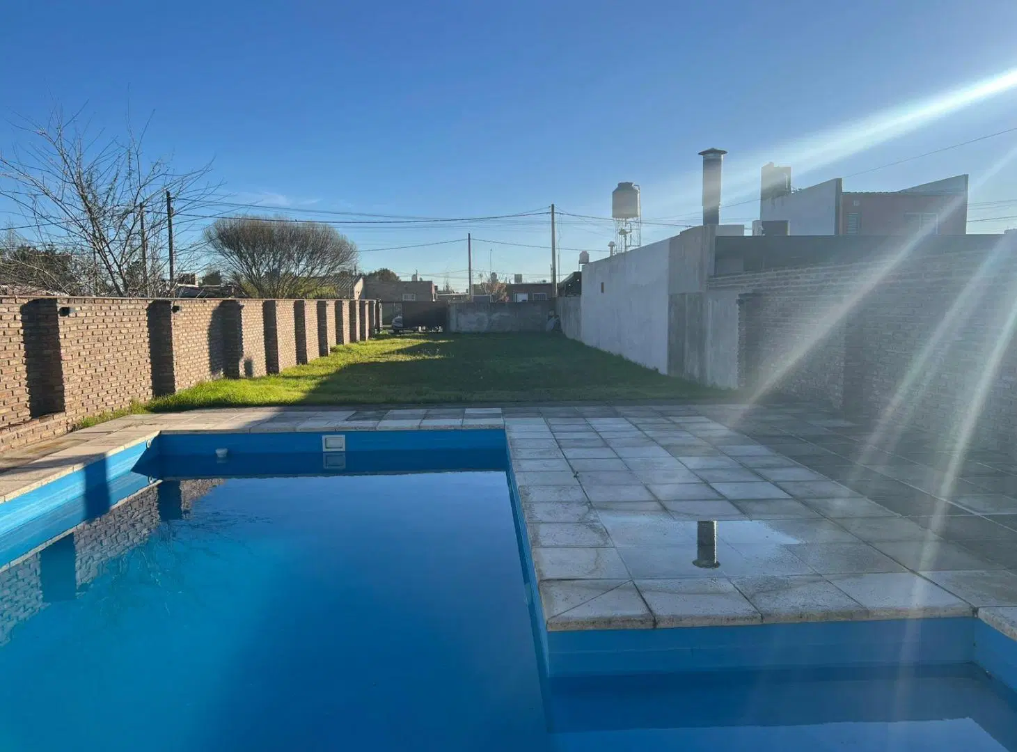 Terreno con quincho y pileta en Alvear 1