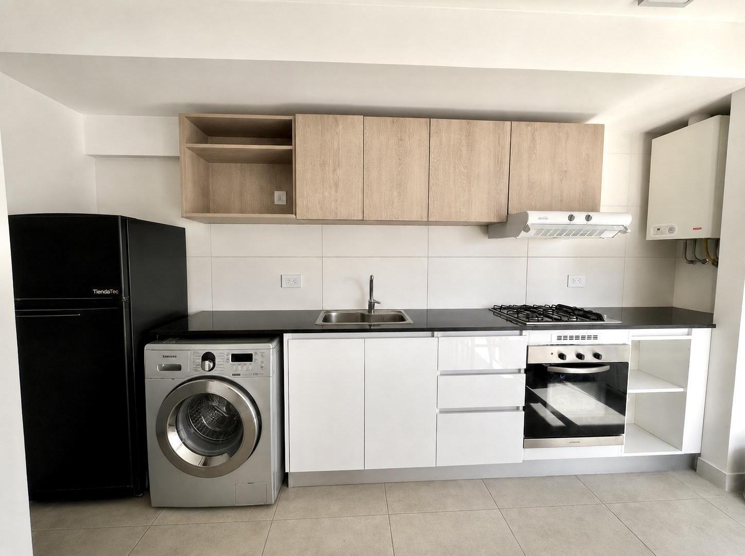 Foto de VENTA/PERMUTA: Departamento de 1 Dormitorio con Balcón, Parrilla y, imagen 4