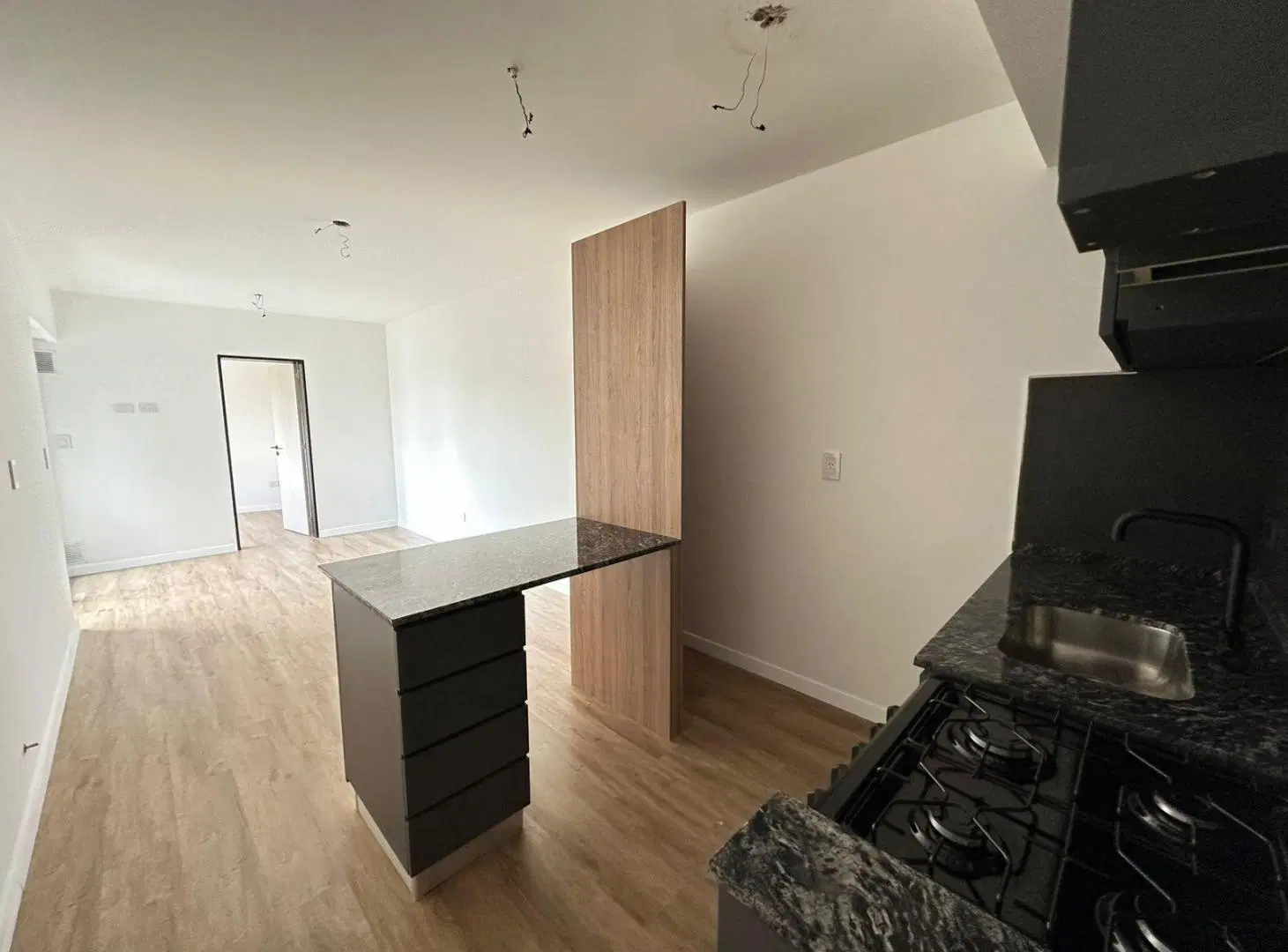 Departamento en alquiler de 1 dormitorio con terraza y parrillero exclusivo. 4