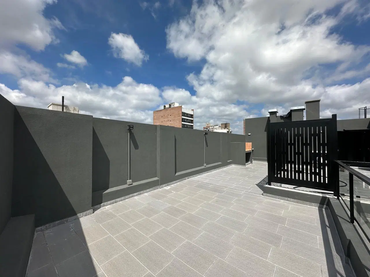 Departamento en alquiler de 1 dormitorio con terraza y parrillero exclusivo. 5