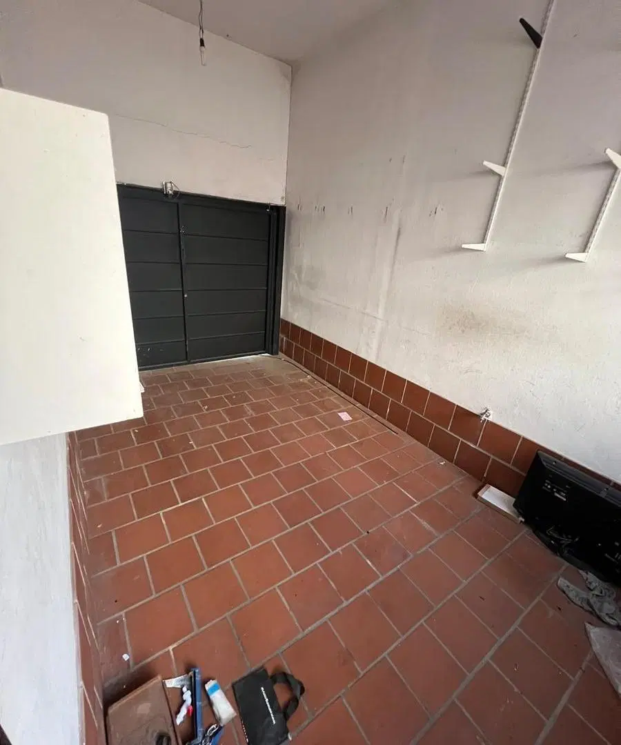 VENTA - Casa de 3 dormitorios con cochera, centro, Rosario.- 8