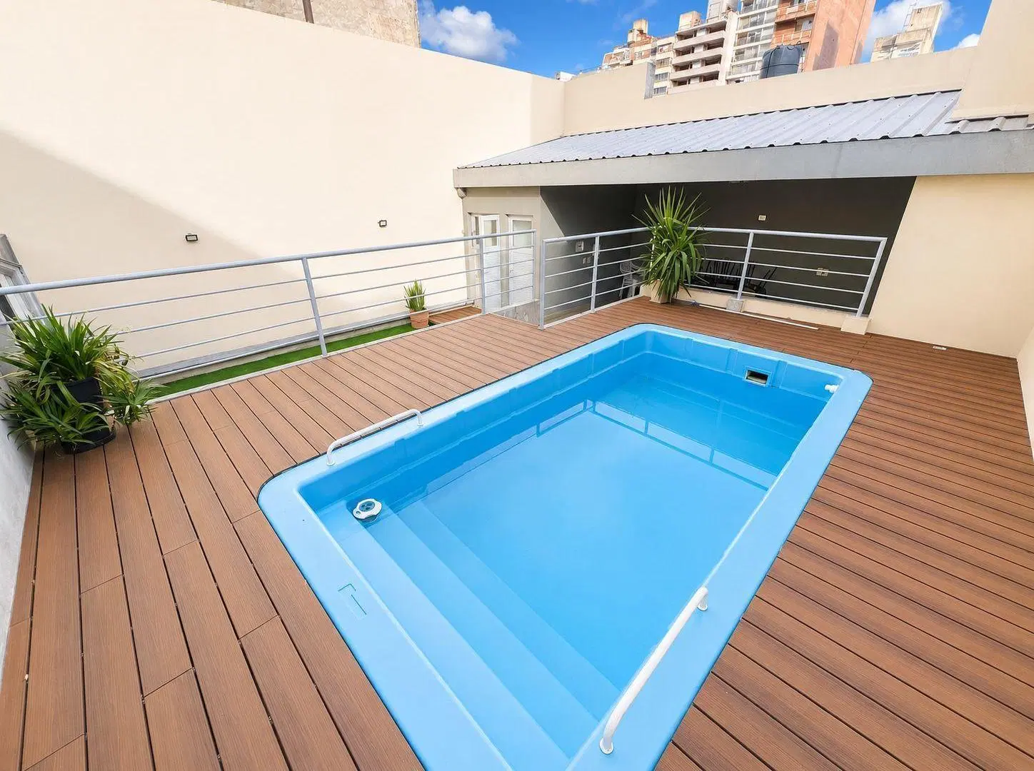 VENTA - Departamento de un dormitorio  con cochera y amenities, Barrio Martin, Rosario. 8