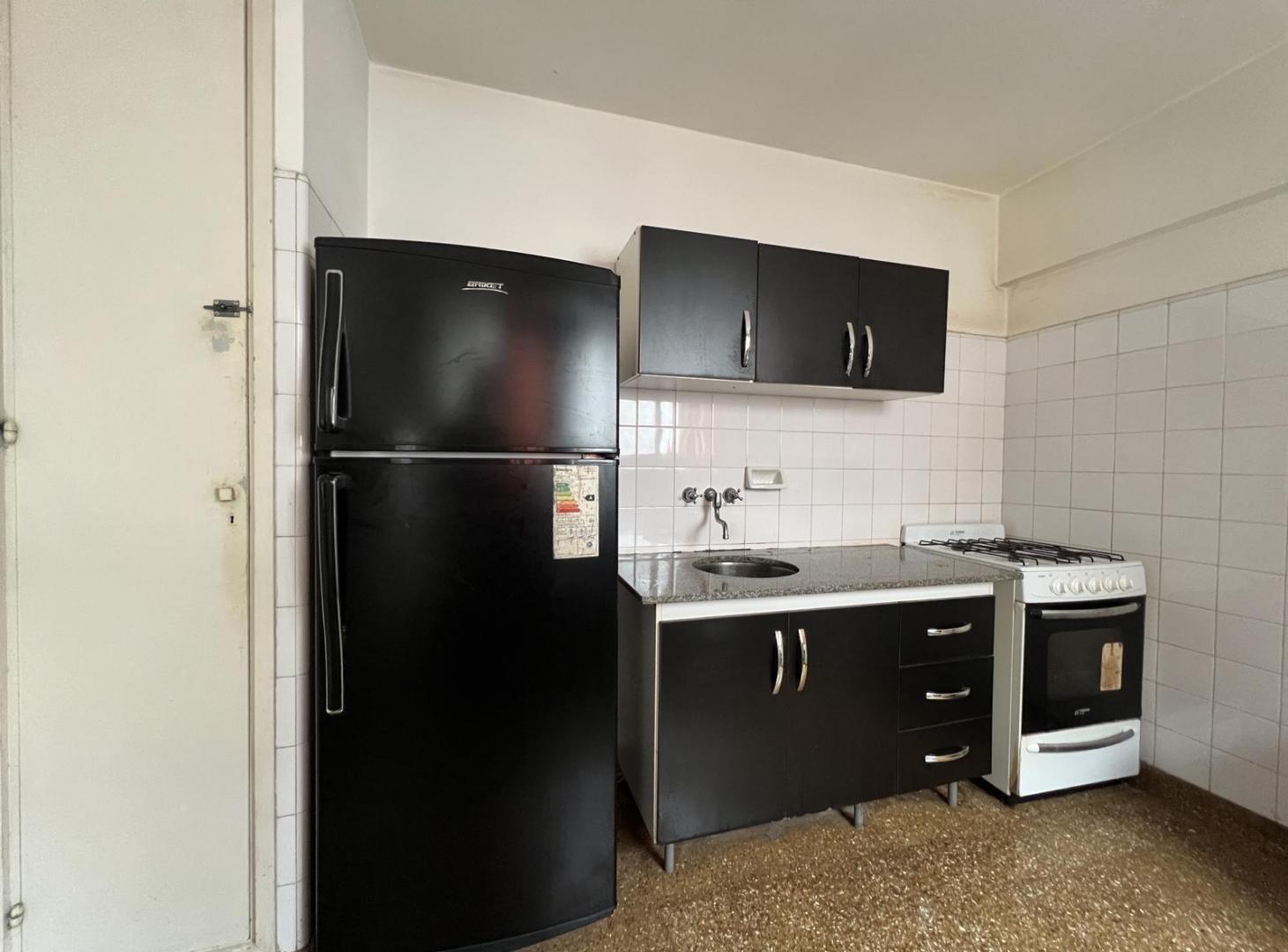 Foto de VENTA - Departamento de dos dormitorios con balcon en Pichincha, imagen 4