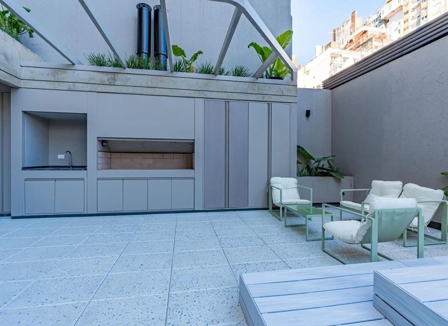 VENTA – Departamento de 2 dormitorios con patio exclusivo, piscina y quincho. Centro / Parque España 8
