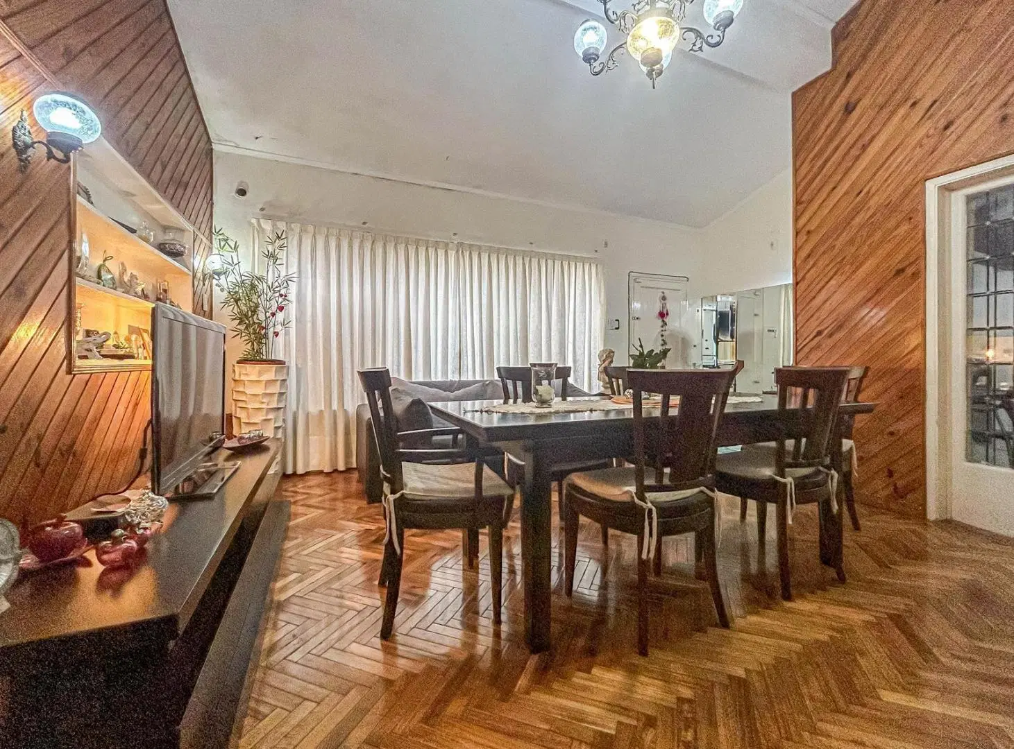 VENTA - Casa de 3 dormitorios, patio y cochera Barrio Roque Saenz Peña - Rosario. 3