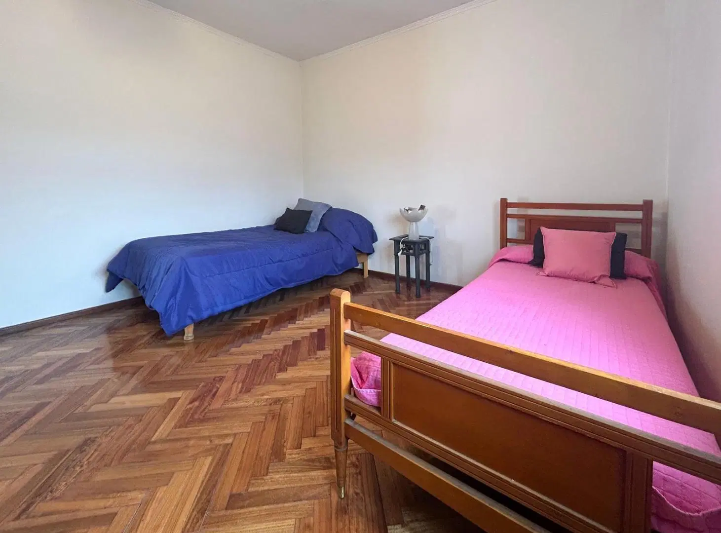 VENTA - Casa de 3 dormitorios, patio y cochera Barrio Roque Saenz Peña - Rosario. 5