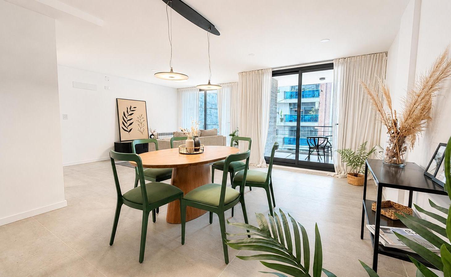Foto de VENTA - Departamento a estrenar con tres dormitorios y balcón al frente, en barrio Centro, Rosario., imagen 1