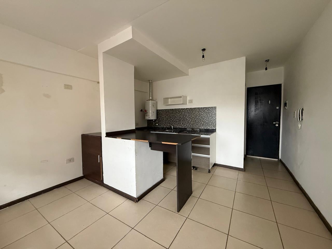 Foto de VENTA - Monoambiente al frente - Lourdes, Rosario., imagen 1