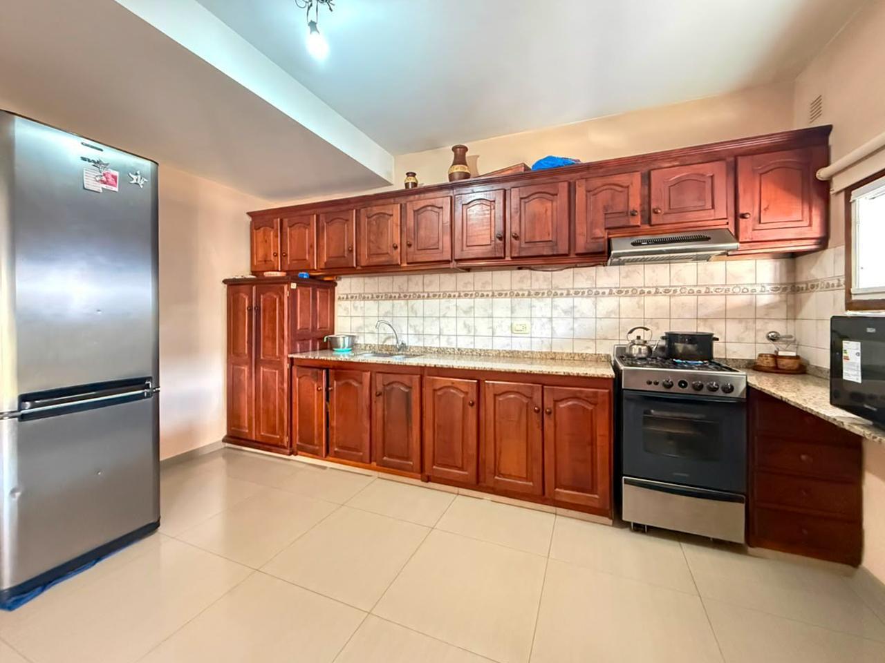 Foto de VENTA/PERMUTA: Casa de 4 con Cochera y Patio. Cañada de Gómez, imagen 3