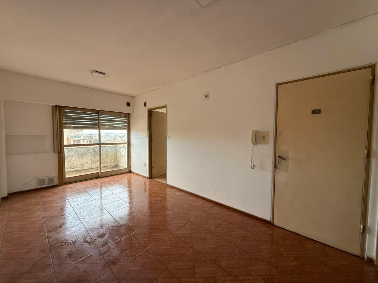 Foto de VENTA/ PERMUTA- Departamento de 1 dormitorio con balcón - Cañada de, imagen 5