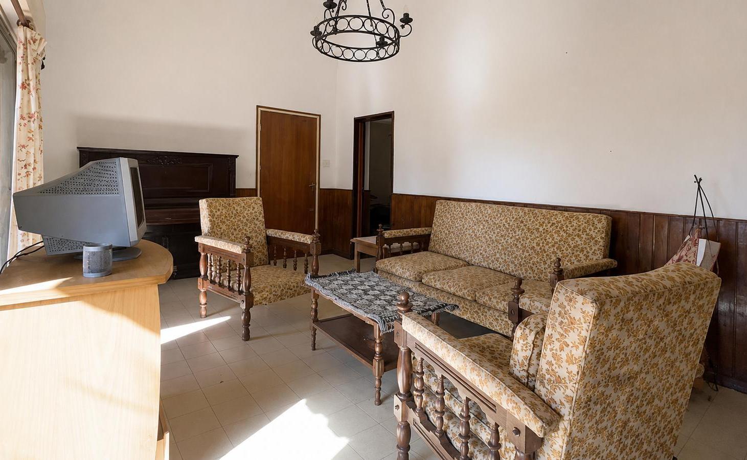 Foto de VENTA/PERMUTA. Casa de tres dormitorios con pileta en Cañada de Gómez., imagen 4