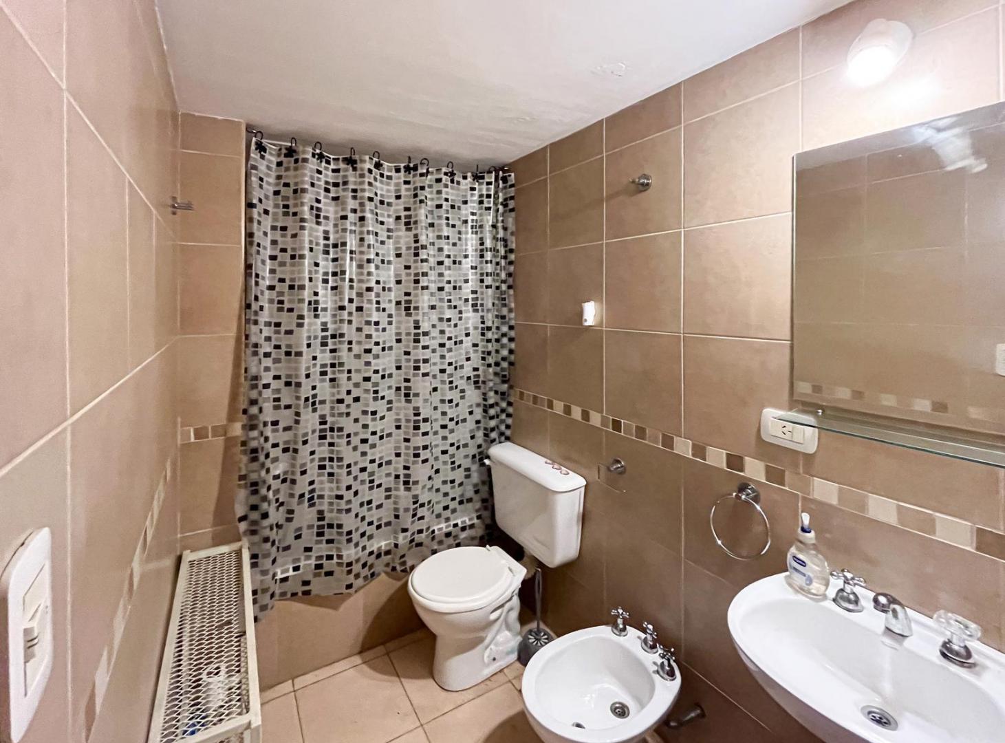 Foto de Venta Departamento de 1 dormitorio en barrio Echesortu, Rosario., imagen 3