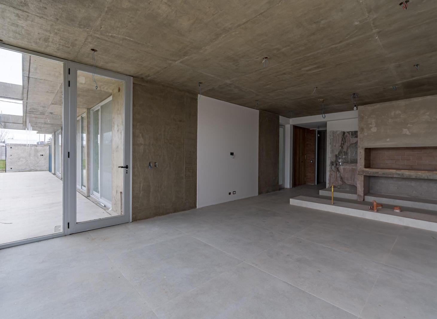 Foto de VENTA/PERMUTA: Casa a Estrenar en Ultimos Detalles de Obra, de 3, imagen 3