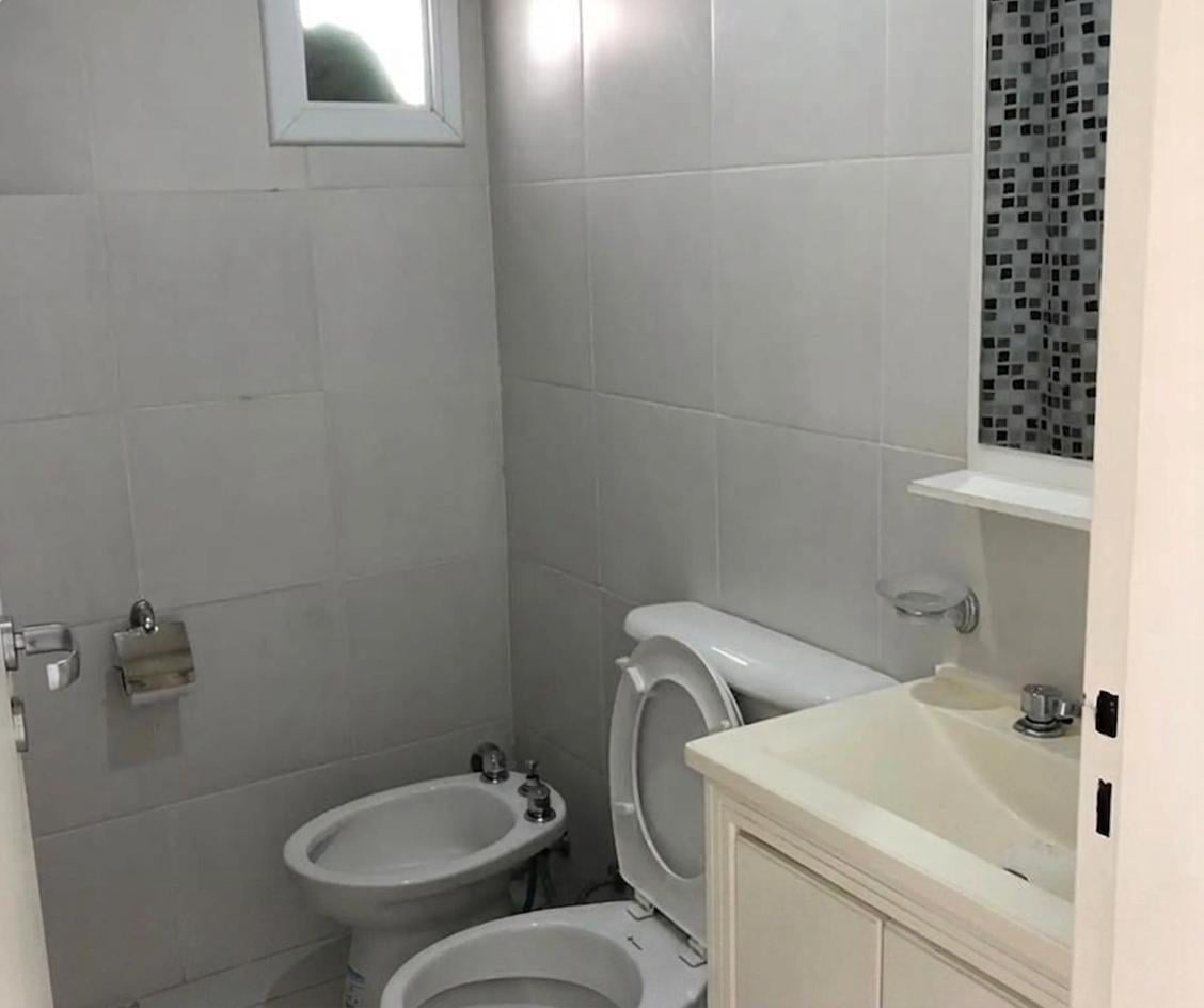 Foto de VENTA - Departamento de 1 dormitorio con doble balcón. Rosario, imagen 5