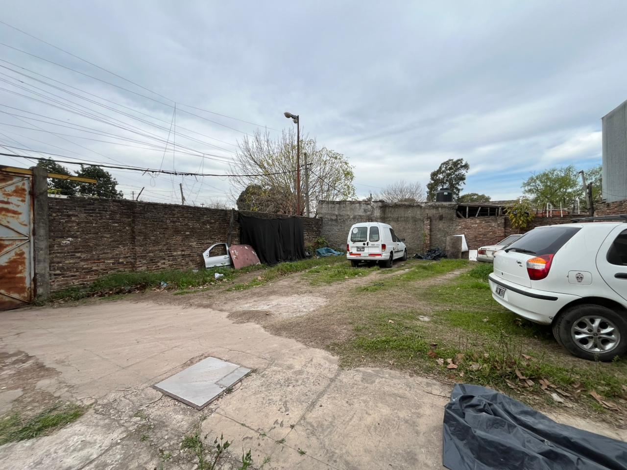 Foto de VENTA/PERMUTA- Casa/lote de esquina., imagen 5