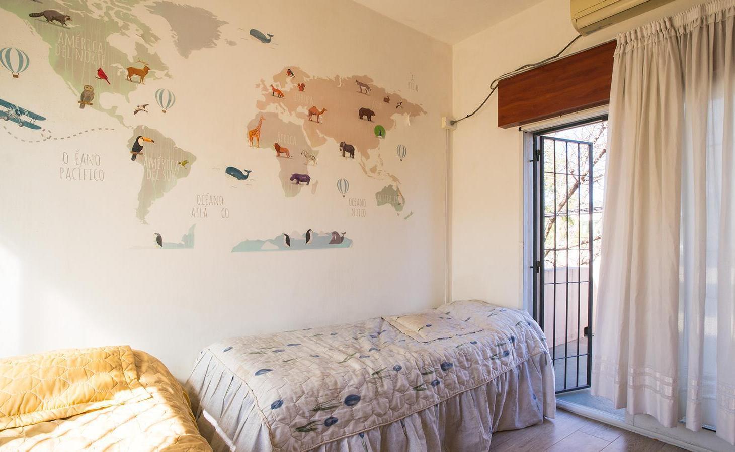 Foto de VENTA/PERMUTA Casa 3 dormitorios con cochera doble y patio, Saladillo, imagen 4