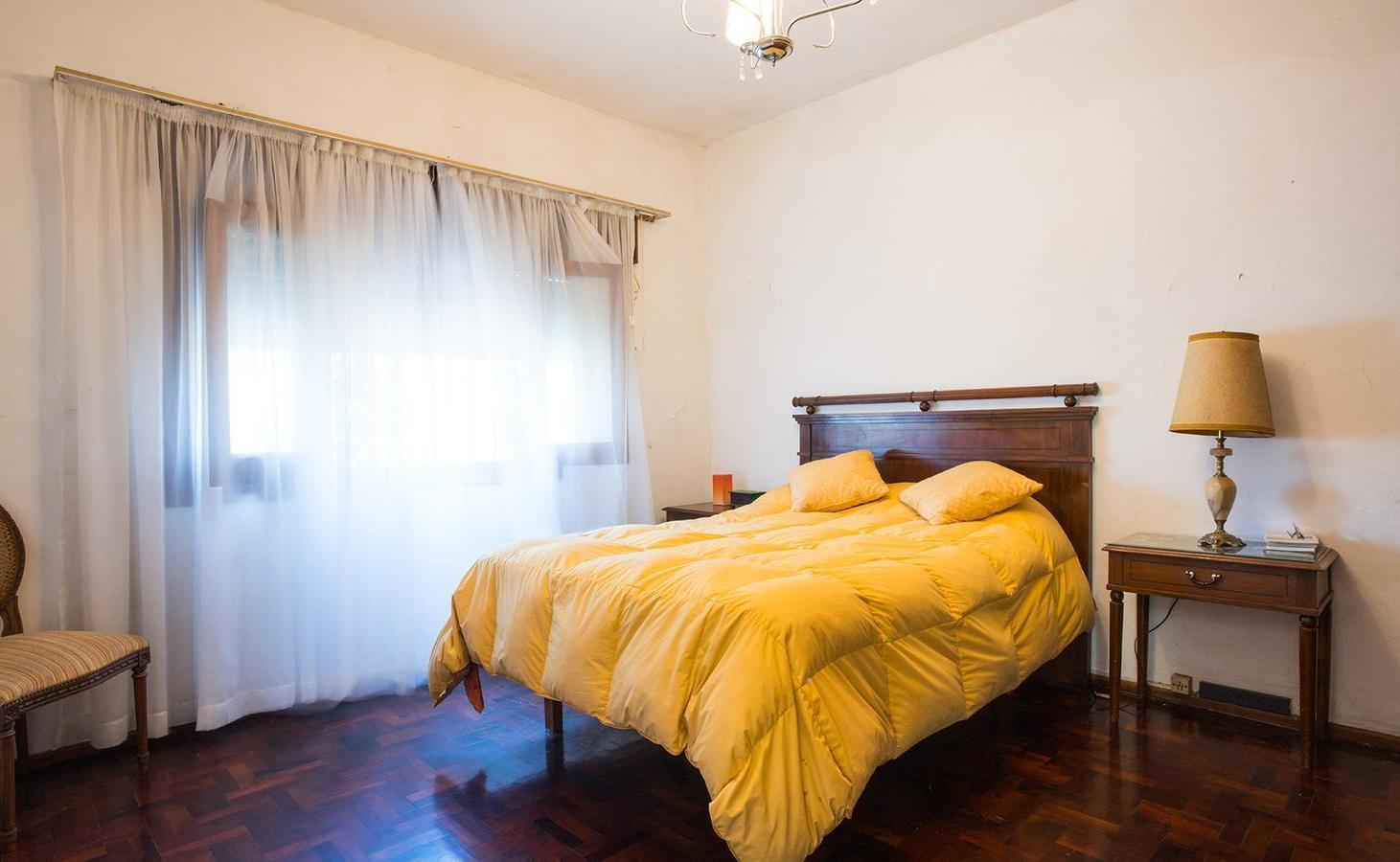 Foto de VENTA/PERMUTA Casa 3 dormitorios con cochera doble y patio, Saladillo, imagen 1