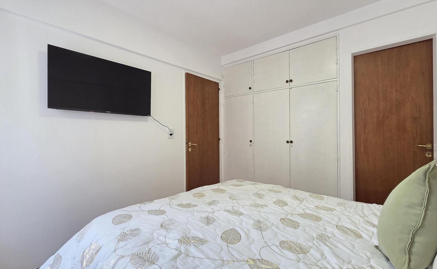 Foto de VENTA - Departamento reciclado de un dormitorio con balcón francés, imagen 4