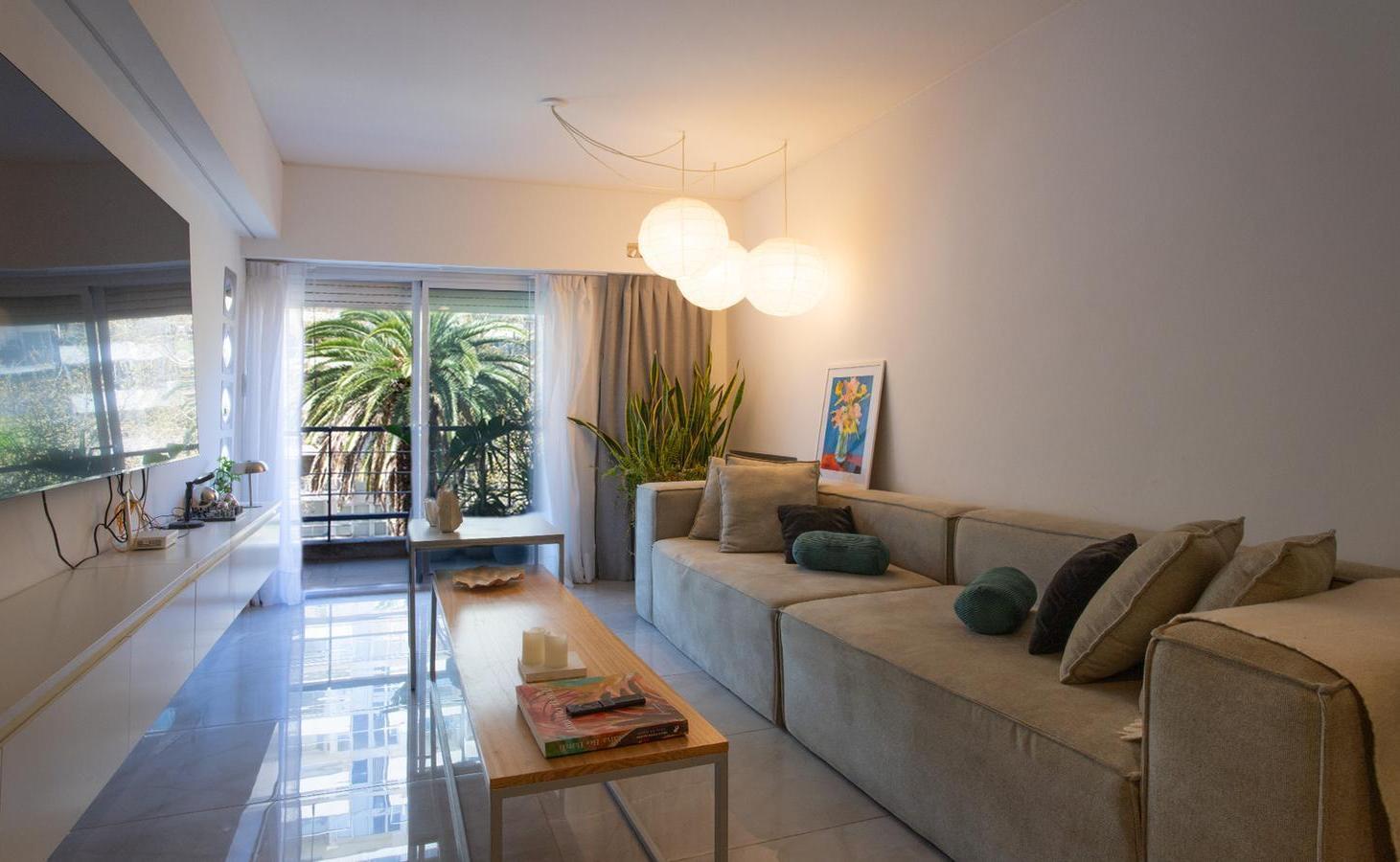 Foto de VENTA/PERMUTA - Departamento 3 dormitorios reciclado a nuevo. Bv Oroño, imagen 1