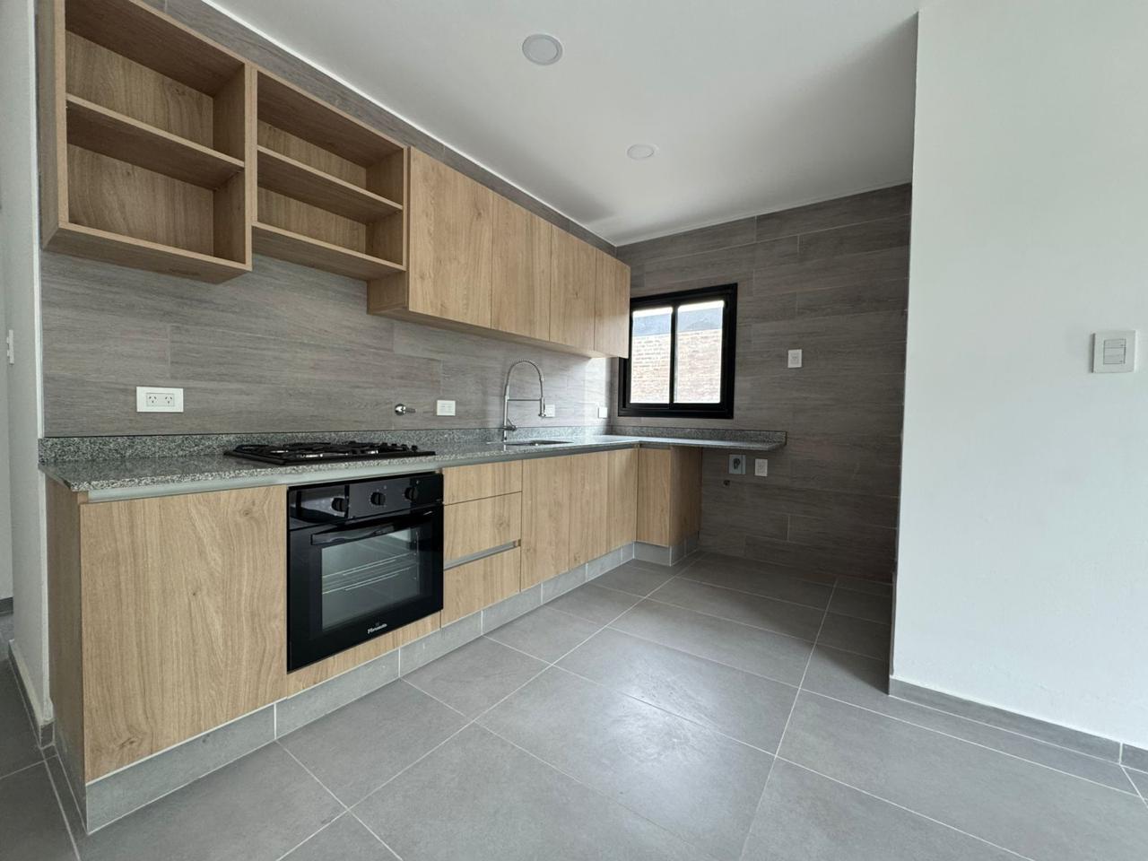 Foto de ALQUILER Departamento a estrenar 1 dormitorio con balcón y parrilla en, imagen 2