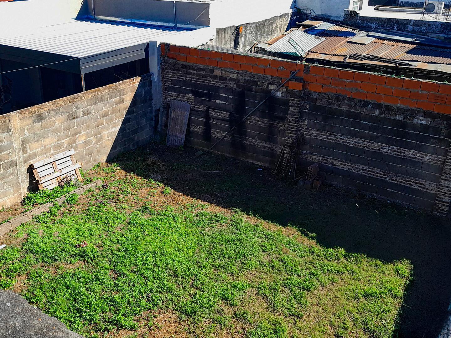 Foto de VENTA / PERMUTA : Terreno interno de 10 x 15 en pleno Barrio Belgrano, imagen 1