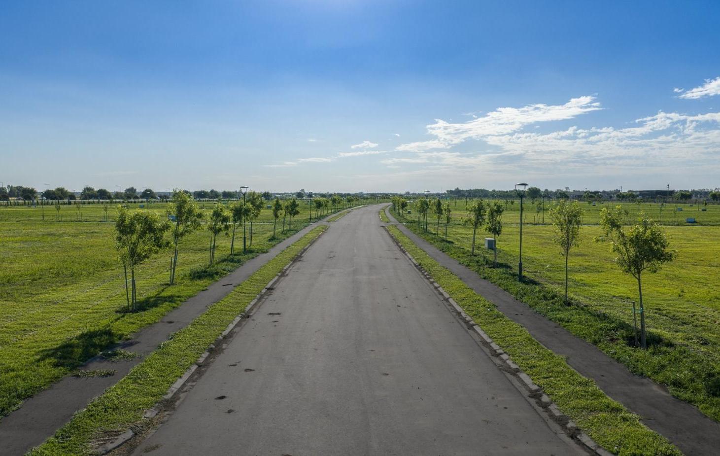 Foto de VENTA – terreno en barrio privado vida jardín, Funes., imagen 3