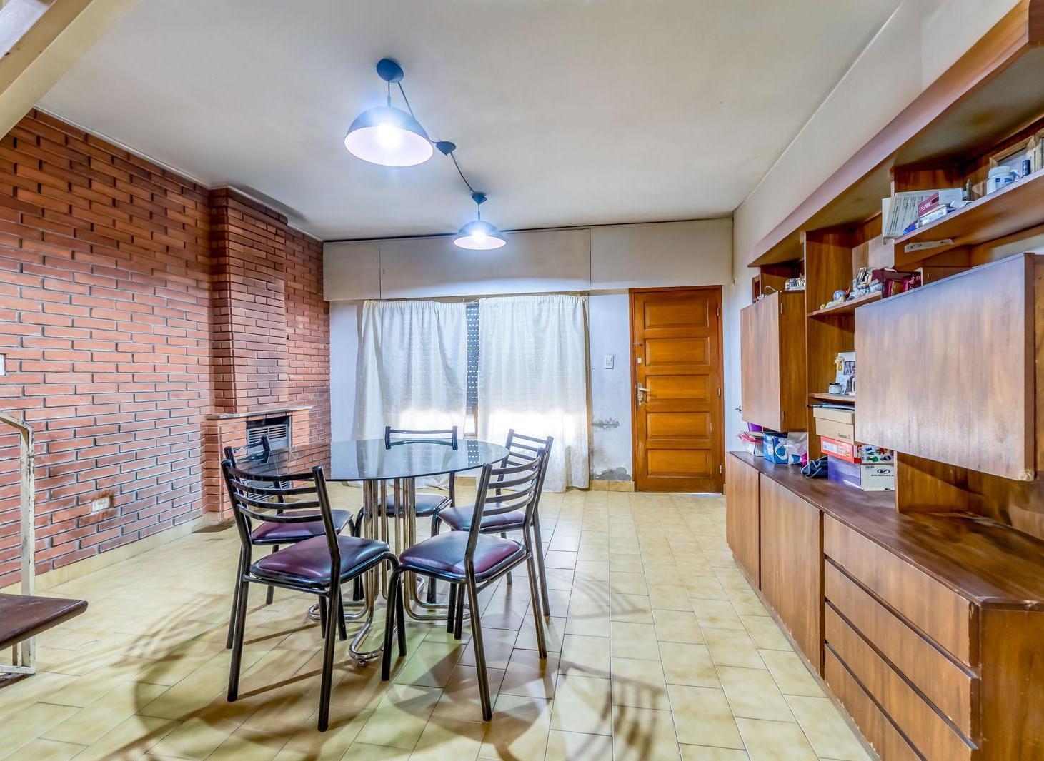 Foto de Venta Casa 3 dormitorios mas dos comodin Barrio Parque, imagen 3