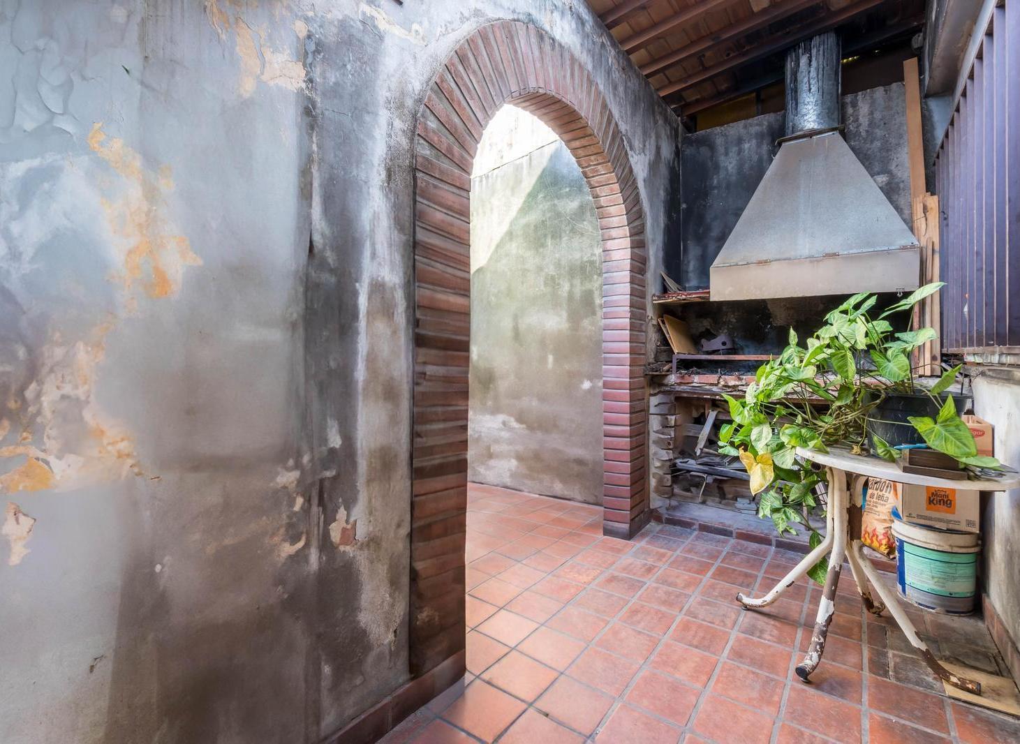 Foto de Venta Casa 3 dormitorios mas dos comodin Barrio Parque, imagen 5