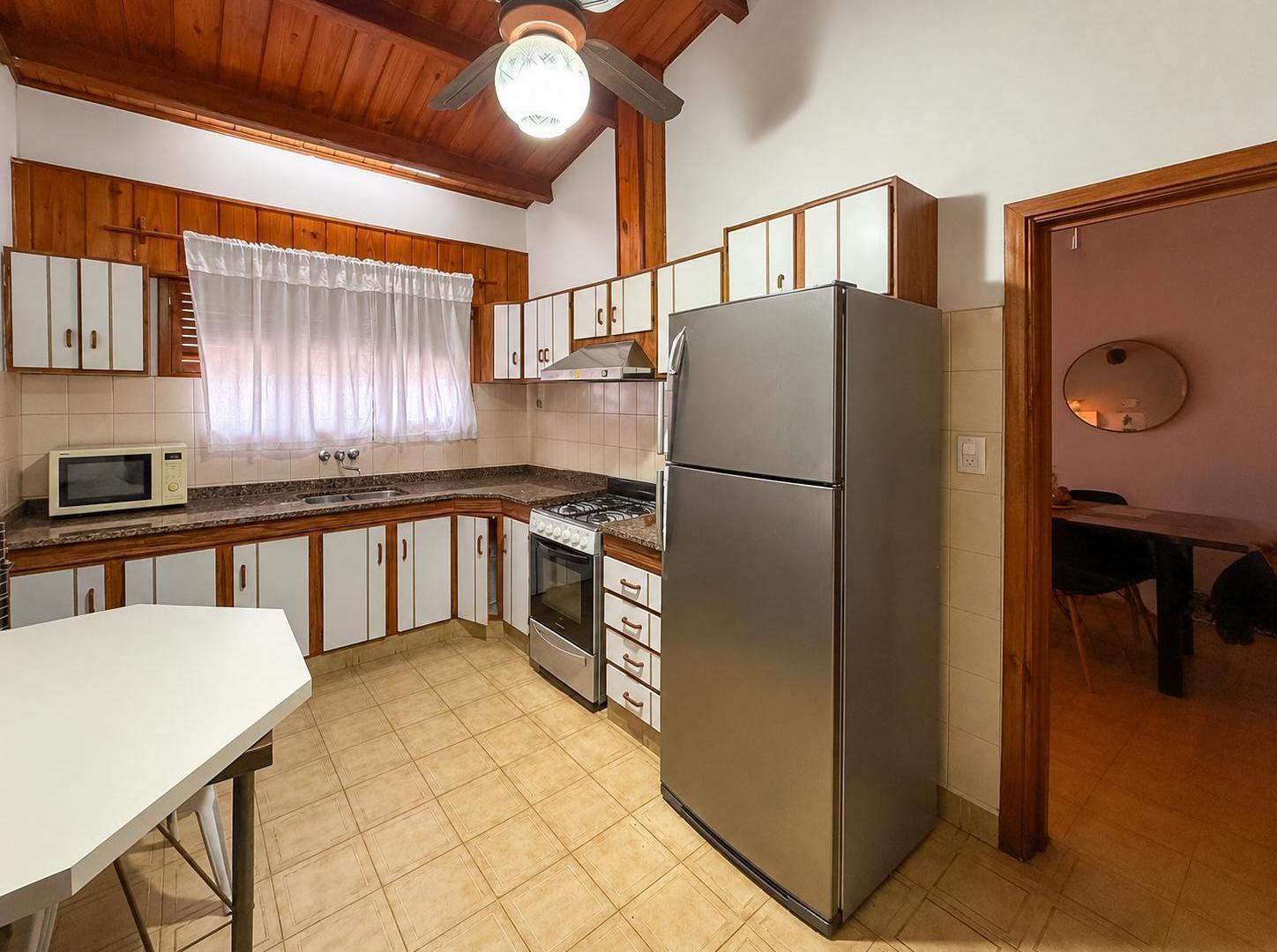 Foto de VENTA/ PERMUTA- Casa de 2 dormitorios, jardín y cochera- Cañada de Gómez, imagen 4