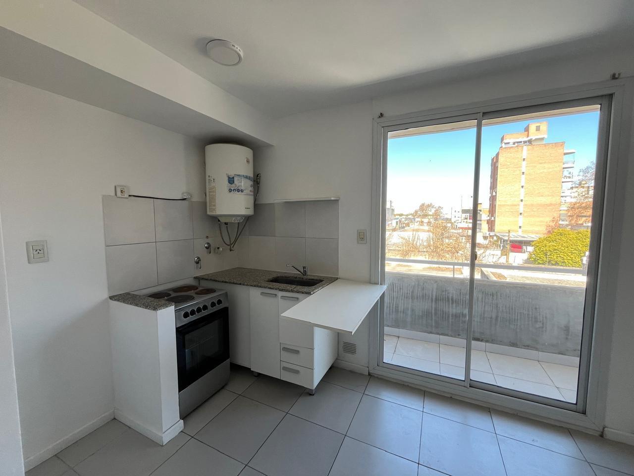 Foto de VENTA - Monoambiente con balcon en Echesortu, Rosario., imagen 3