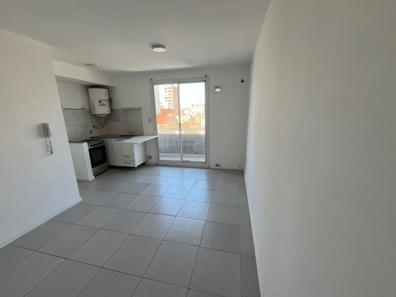 Foto de VENTA - Monoambiente con balcon en Echesortu, Rosario., imagen 1