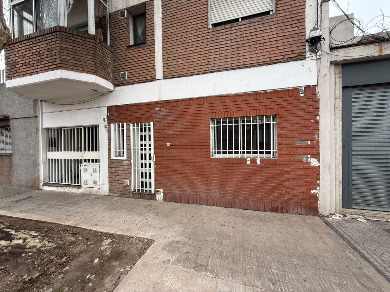 Foto de VENTA/PERMUTA Departamento de un dormitorio en PB en Bella Vista, imagen 1