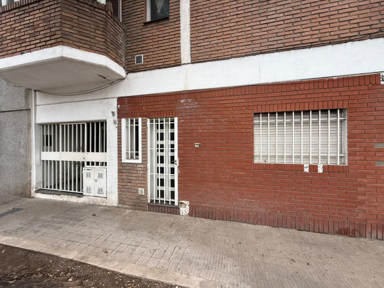 Foto de VENTA/PERMUTA Departamento de un dormitorio en PB en Bella Vista, imagen 3