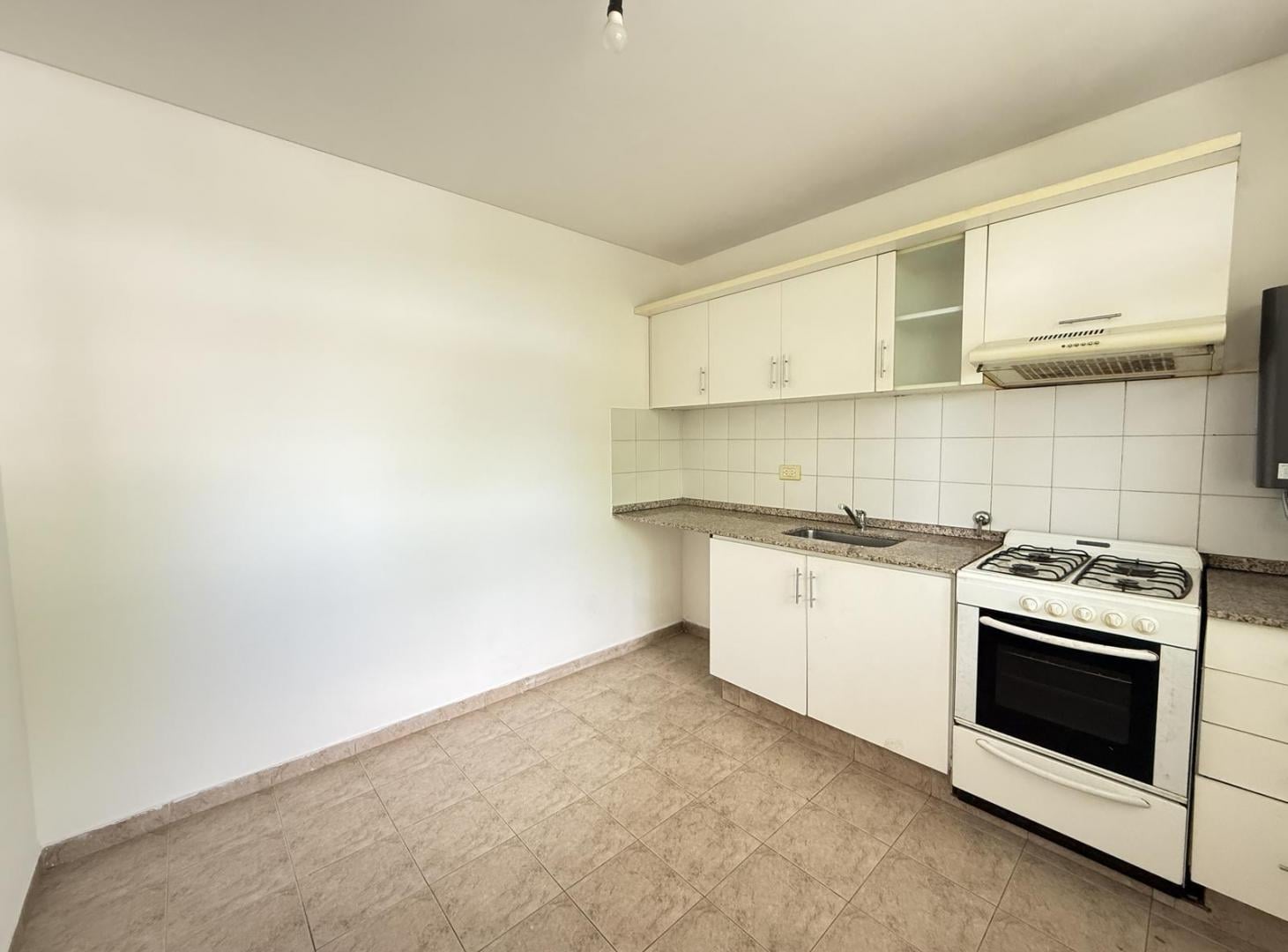 Foto de ALQUILER – Departamento 2 dormitorios– Rosario. Cuenta con balcón y, imagen 1
