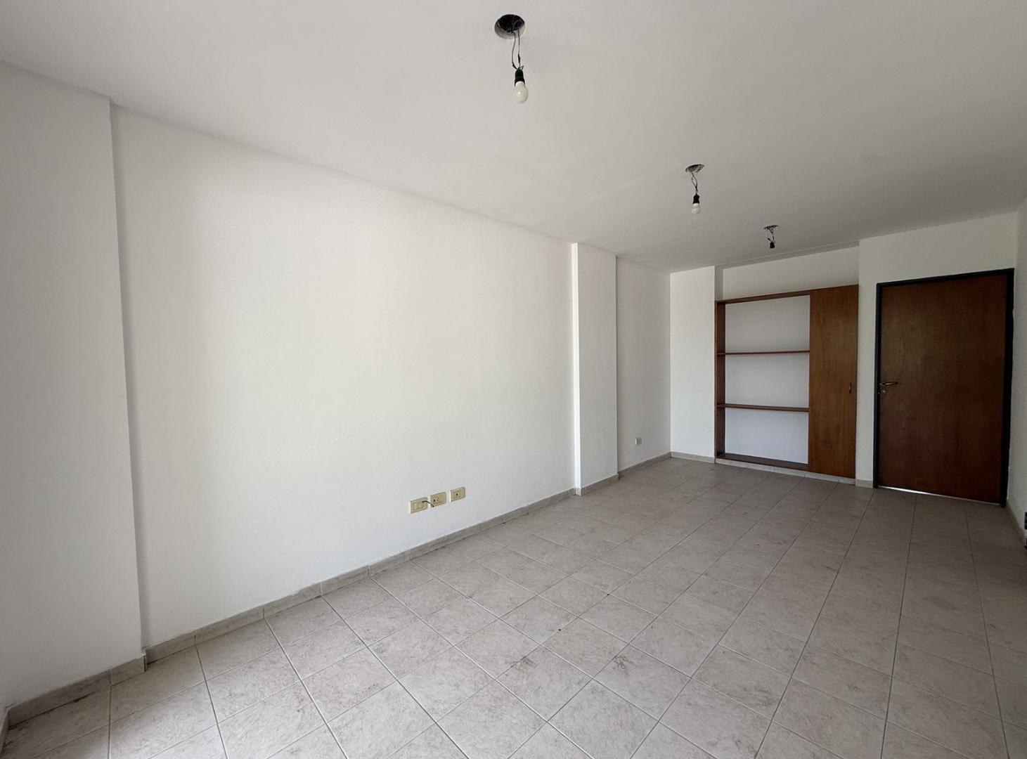 Foto de ALQUILER – Departamento 2 dormitorios– Rosario. Cuenta con balcón y, imagen 5