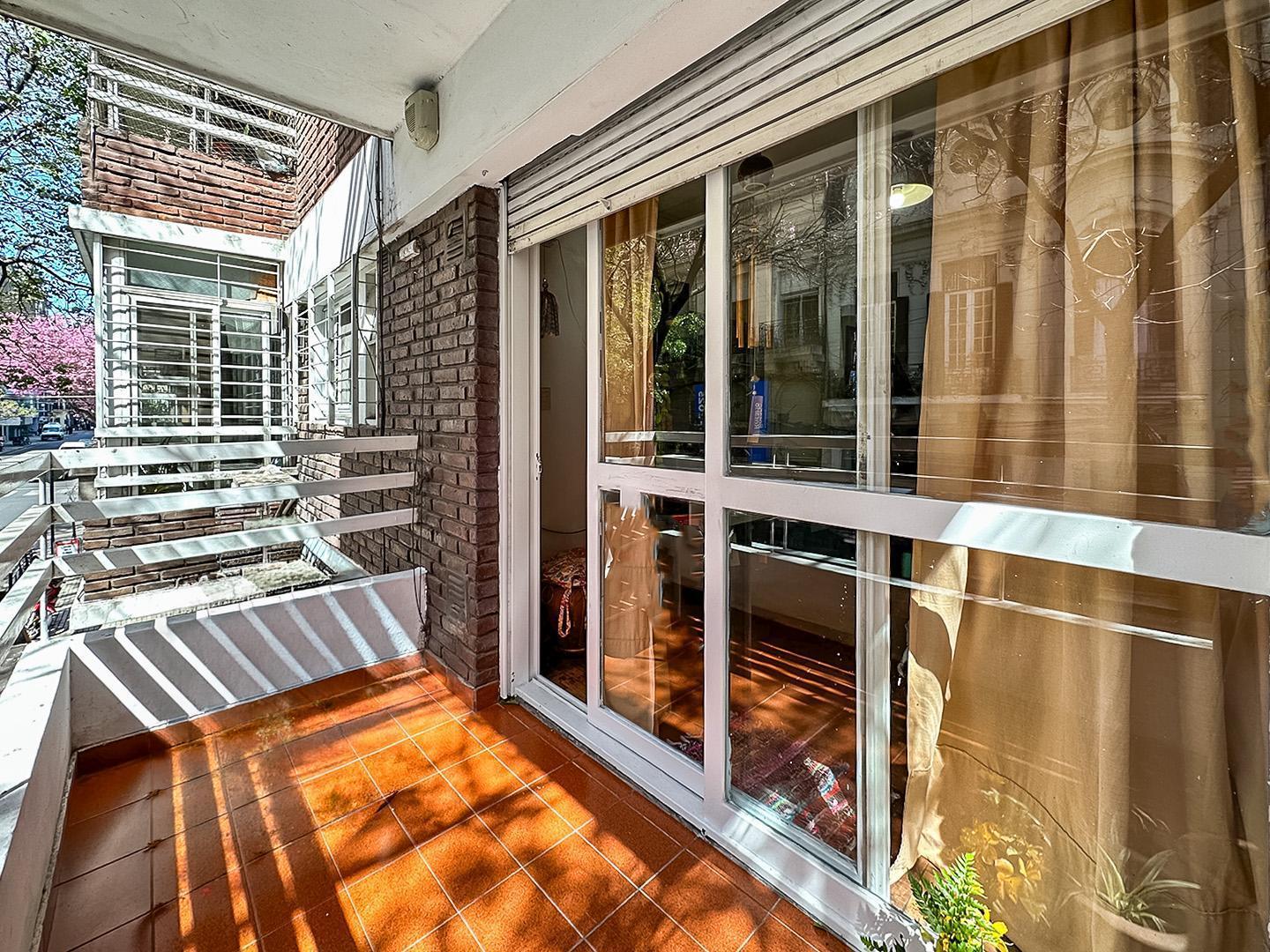 Foto de VENTA/PERMUTA - Departamento de 1 Dormitorio con Balcon al Frente y, imagen 4