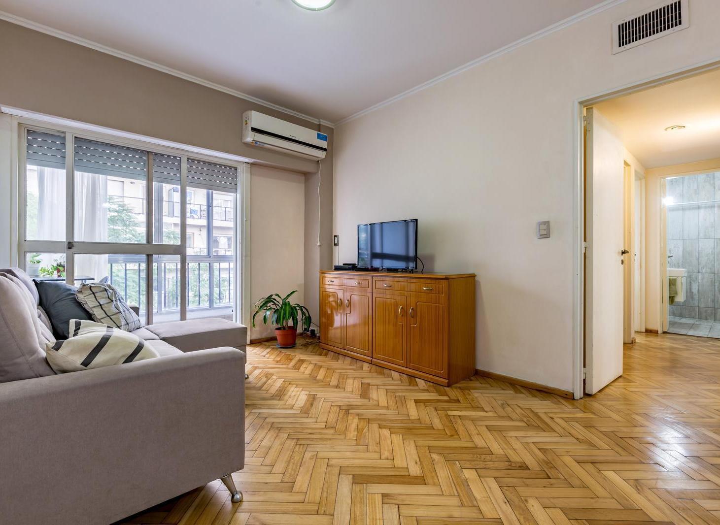 Foto de VENTA/PERMUTA- Departamento - 3 dormitorios con balcón - Centro, Rosario, imagen 2