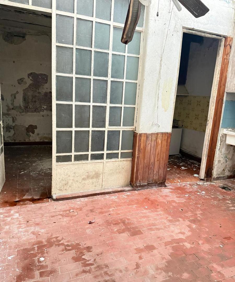 Foto de VENTA - Casa al frente a reciclar - Echesortu, Rosario., imagen 4