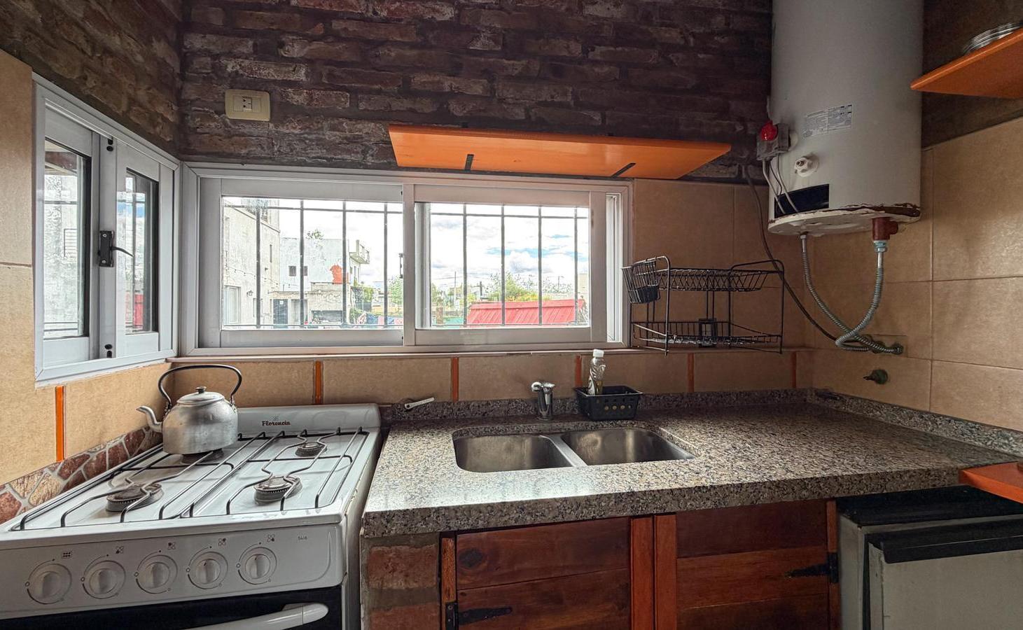Foto de VENTA/PERMUTA - Casa de 1 dormitorio, quincho, pileta, Tierra de Sueños, imagen 5
