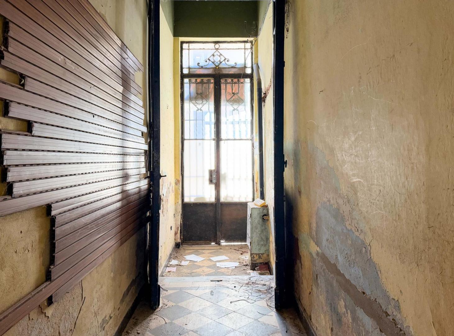 Foto de VENTA - Casa de 4 dormitorios y patio - Centro, Rosario., imagen 2